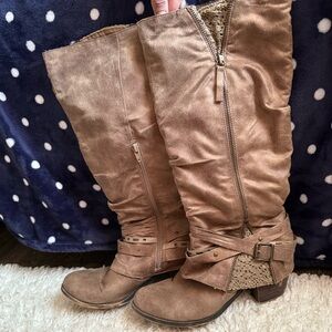 JellyPop Stylish Tan Knee-High Boots Size 10
